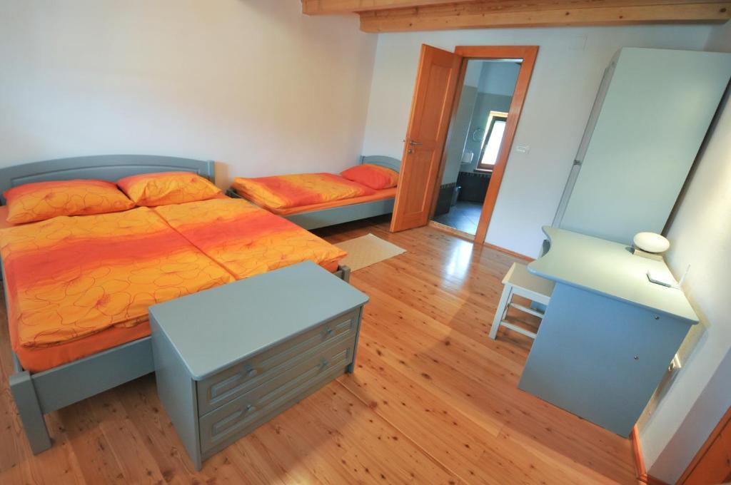 Apartments Tonkli Logje Pokoj fotografie